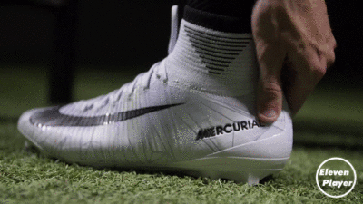 7个方法让你的足球鞋更舒服不磨脚小窍门(足球鞋怎么)