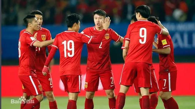 国际足联投入790万美元支持中国足球，他们花钱让人看不懂(支持足球)