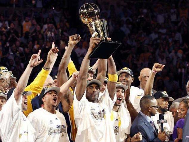 NBA近十年最经典对决！2010年NBA总决赛回顾，最后的黄绿对决大战(nba总决赛录像回放像)