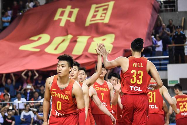 中国男篮61比79憾负意大利男篮，全场比赛高清回放精彩集锦(篮球录像回)