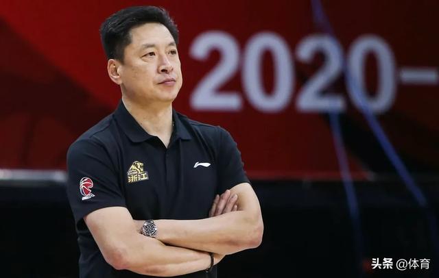 中国男篮的十位教练：李春江八年七冠，杜锋排名垫底(篮球教练)